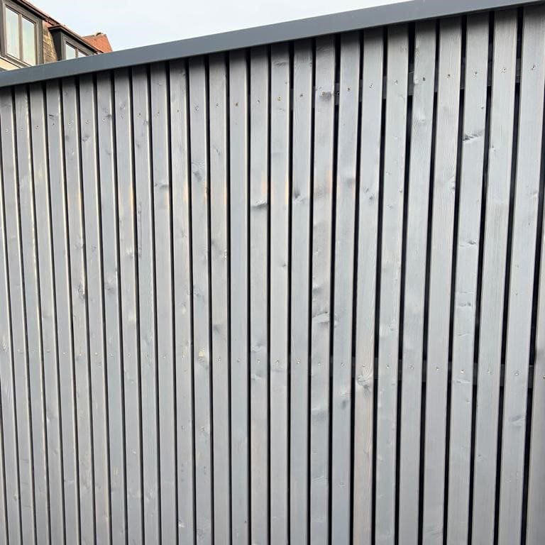 Fence & Privacy Screen Larch Battens 'Nordic Grey'