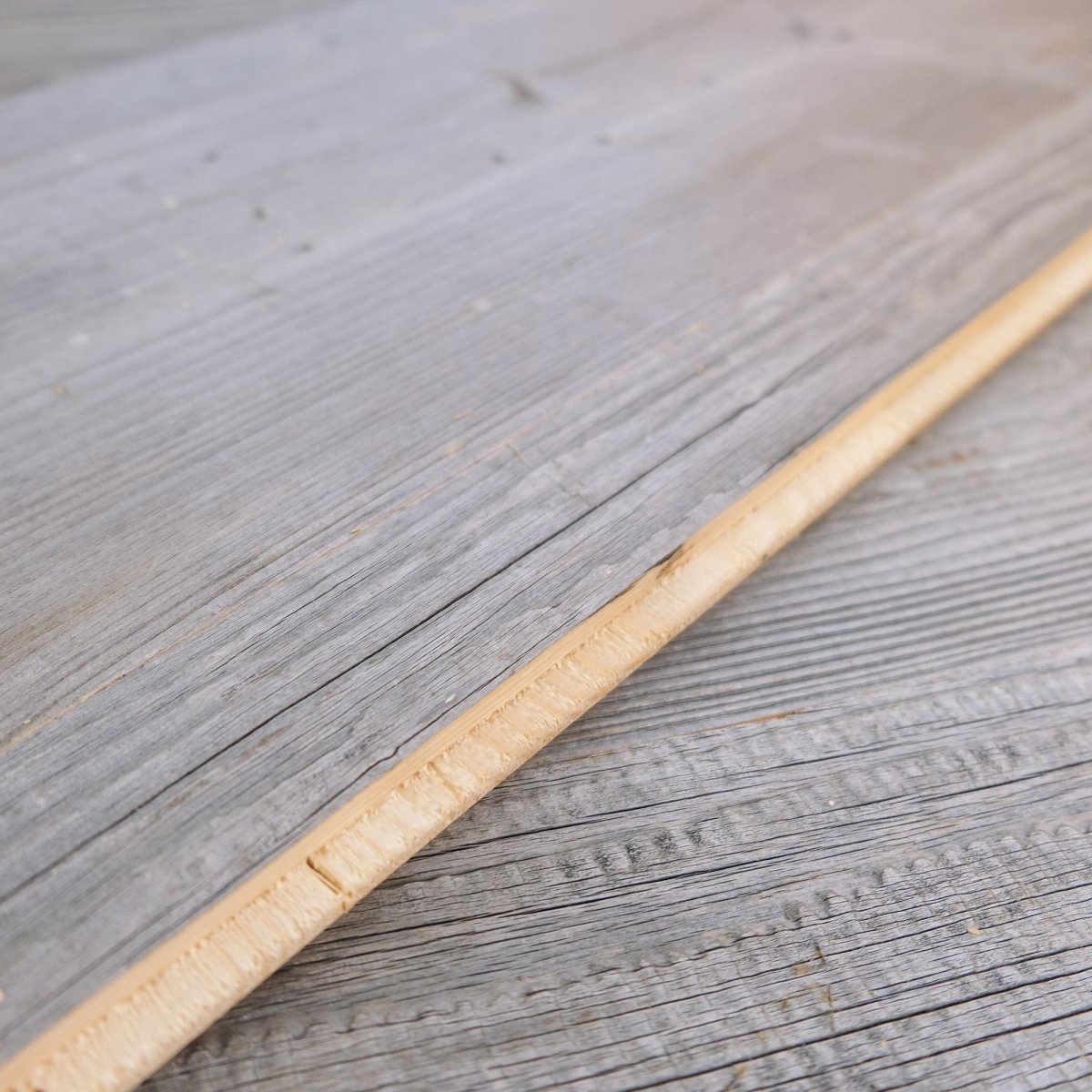 Rivestimento per pareti e soffitti in legno antico autentico, argento