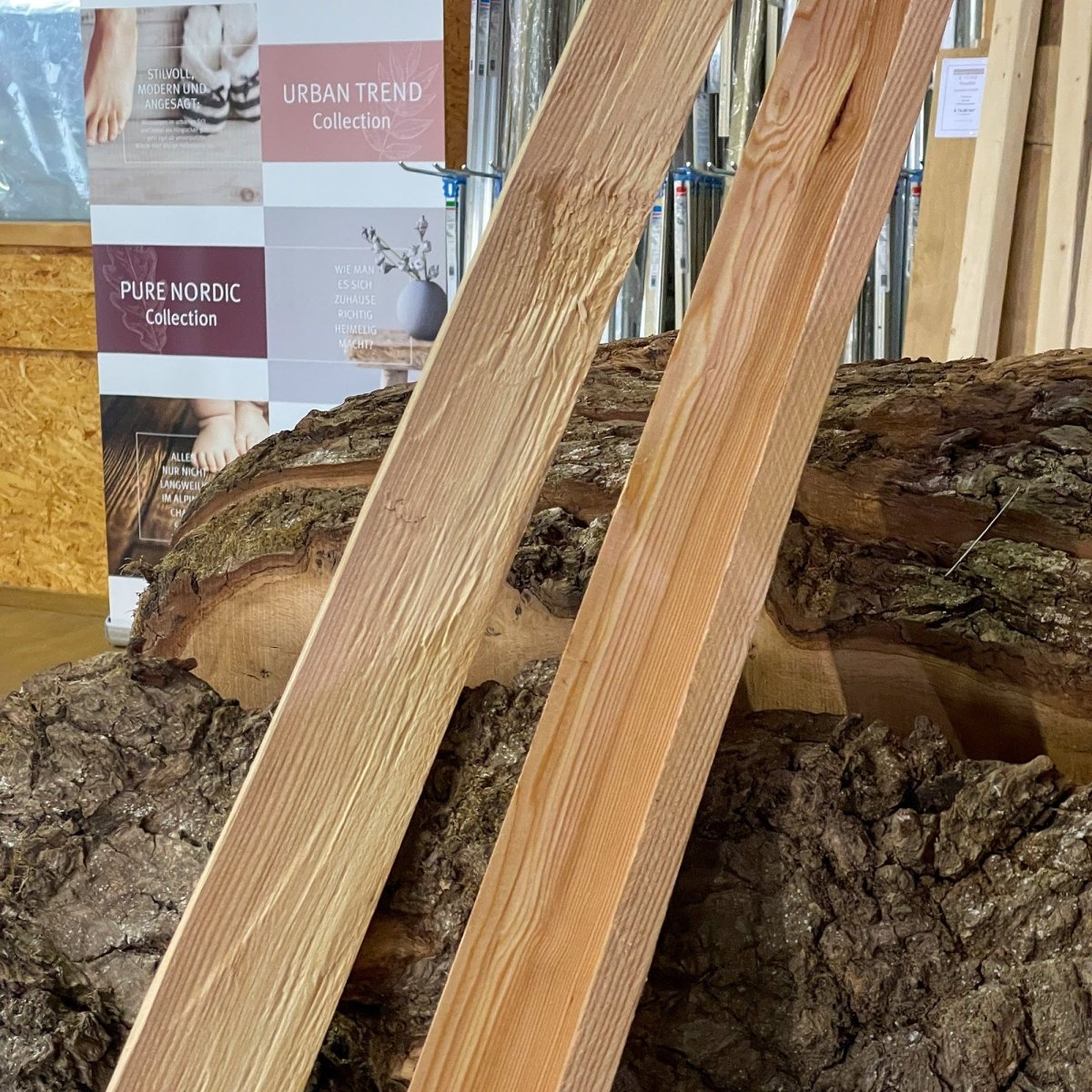 Outlet - Cover Strip / Finishing Strip Larch Chopped