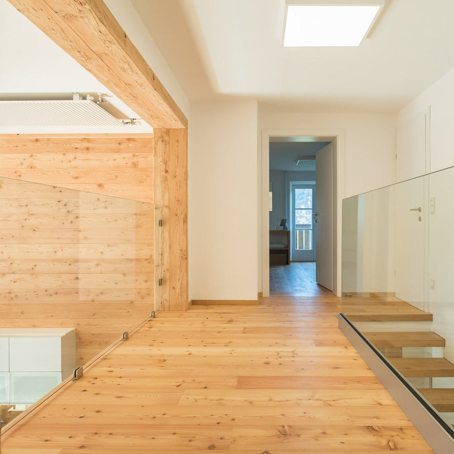 Pavimento in larice Mezzo, oliato e pronto per l'uso