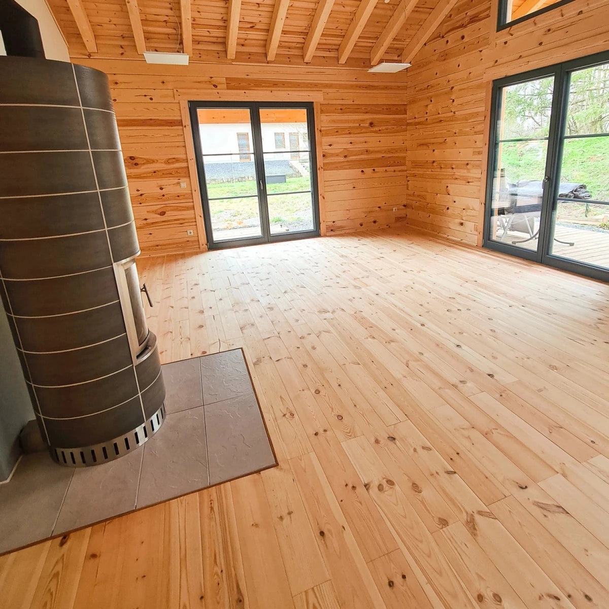 Fußboden Kiefer, wohnfertig geölt