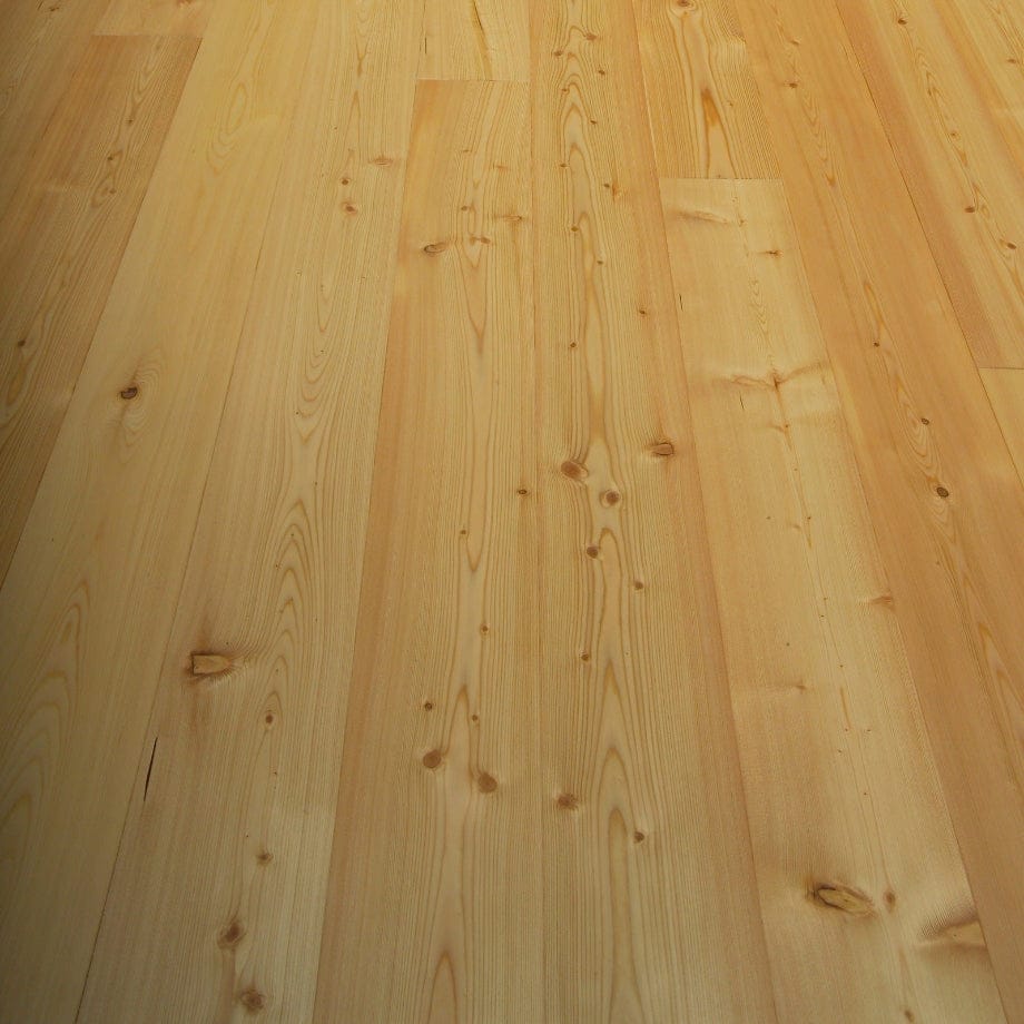 Pavimento in larice Mezzo, oliato e pronto per l'uso