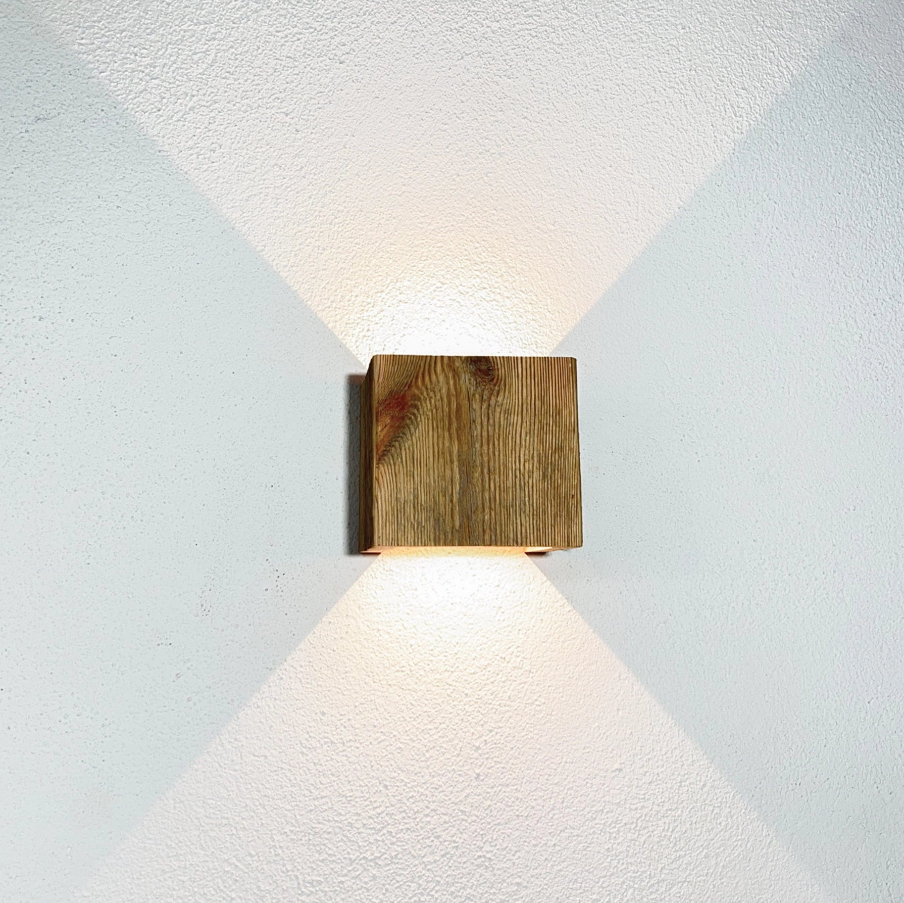 Wall Lamp Reclaimed Wood Real 'Waldlicht'
