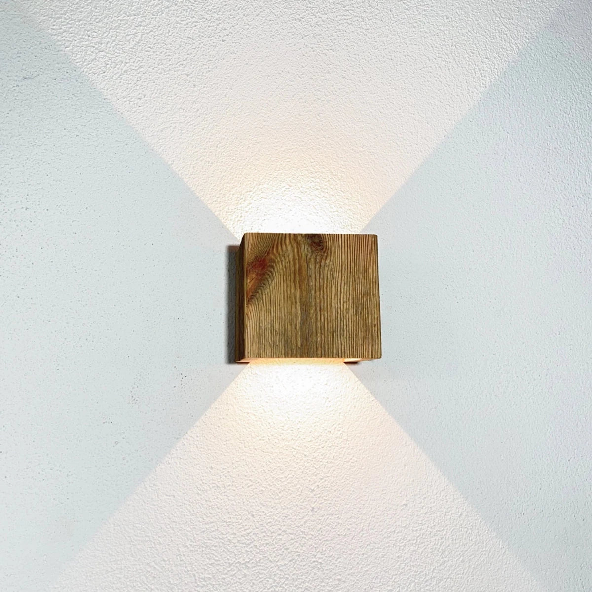 Wall Lamp Reclaimed Wood Real 'Waldlicht'