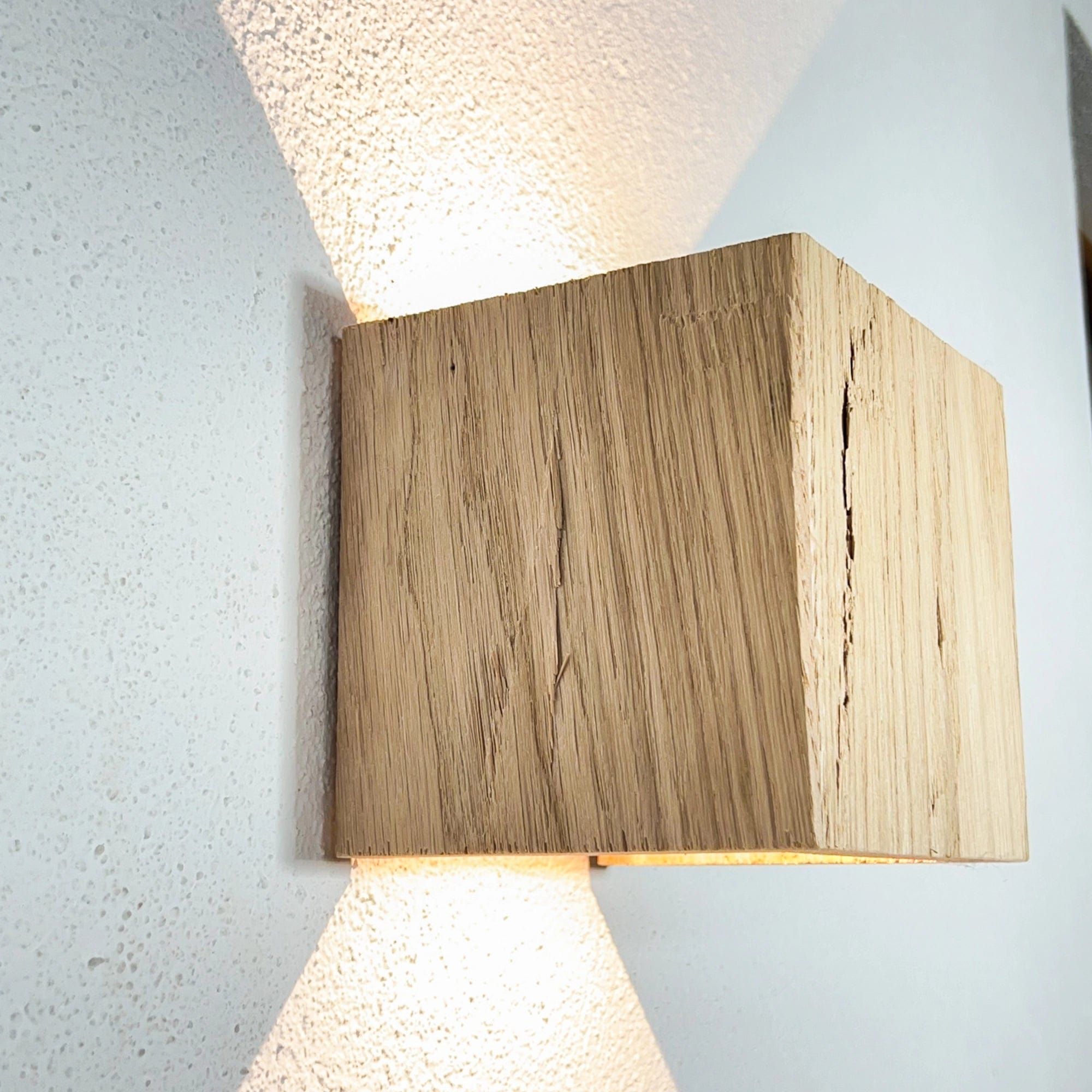 Wall Lamp Oak Chopped 'Waldlicht'