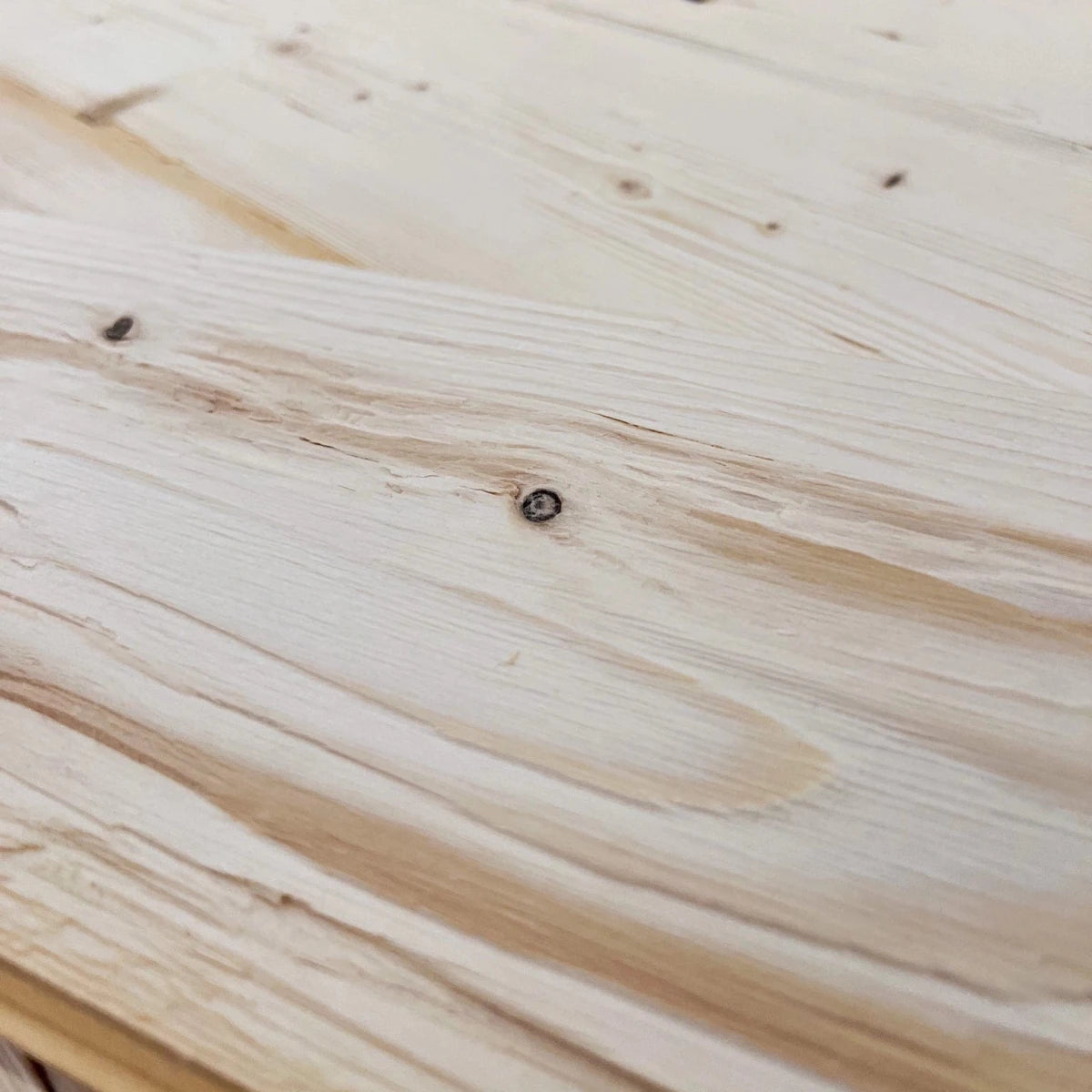 Outlet - Rivestimento per pareti e soffitti in abete spaccato (2ª scelta)