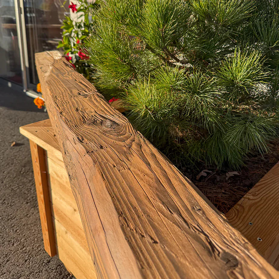 Beams made of genuine reclaimed wood