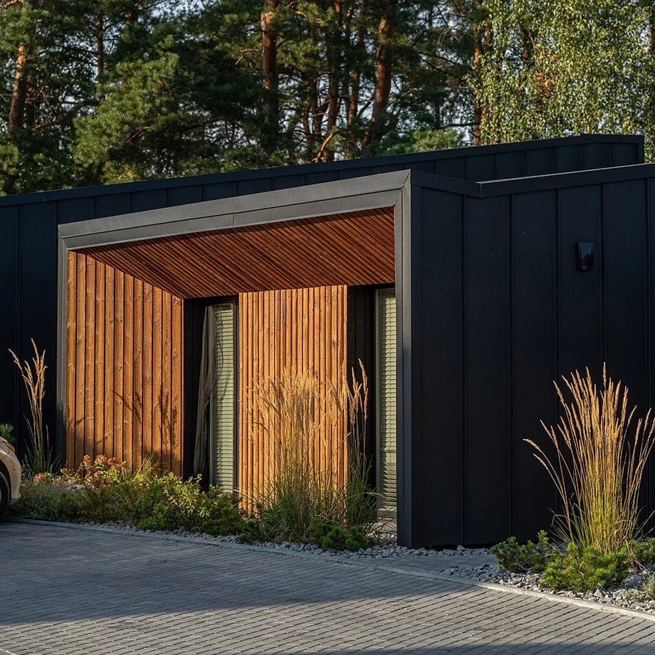 Facciata in abete rosso Yugen