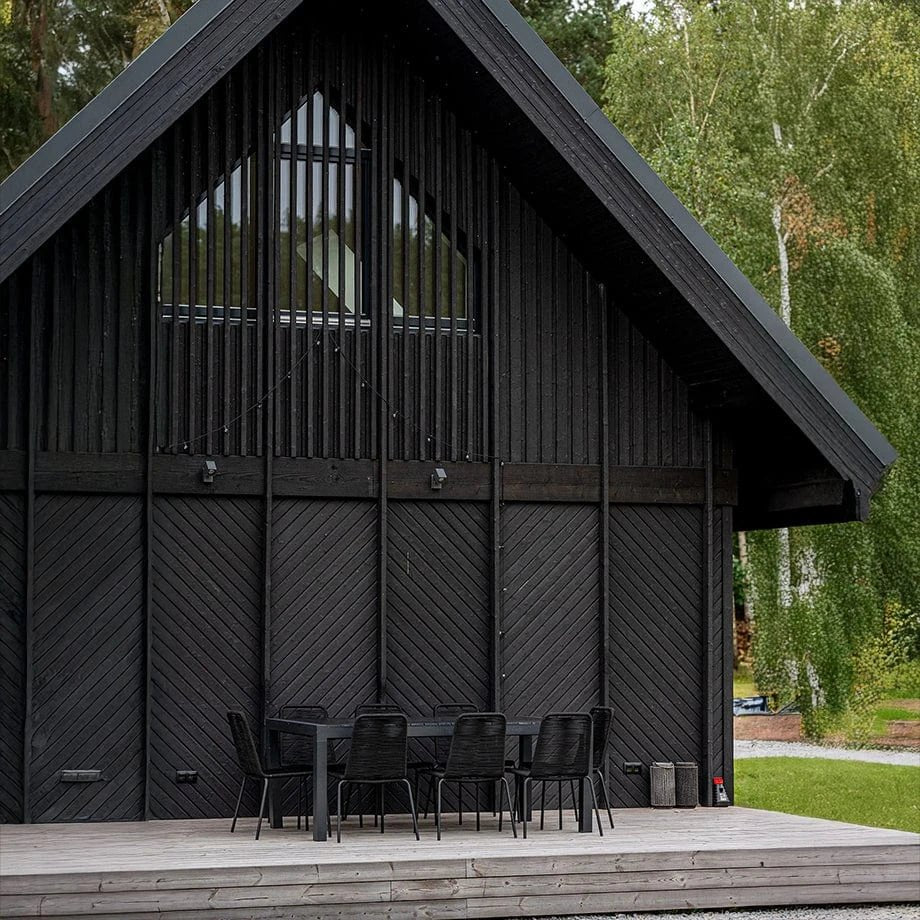 Facciata in abete rosso Kurosawa