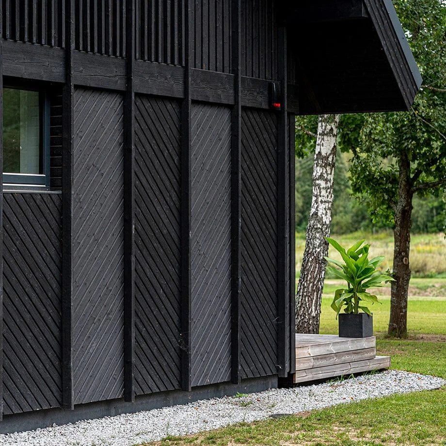 Facciata in abete rosso Kurosawa