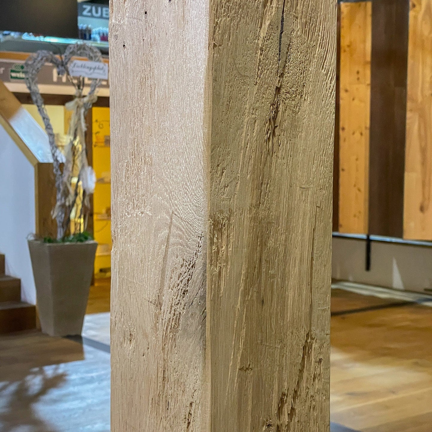 Schalenbalken Eiche gehackt
