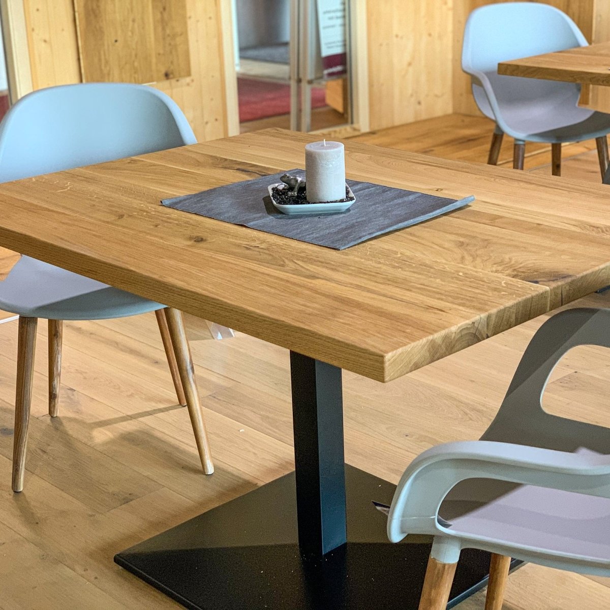 Table Norbert - 90 x 120 cm - Solid Oak