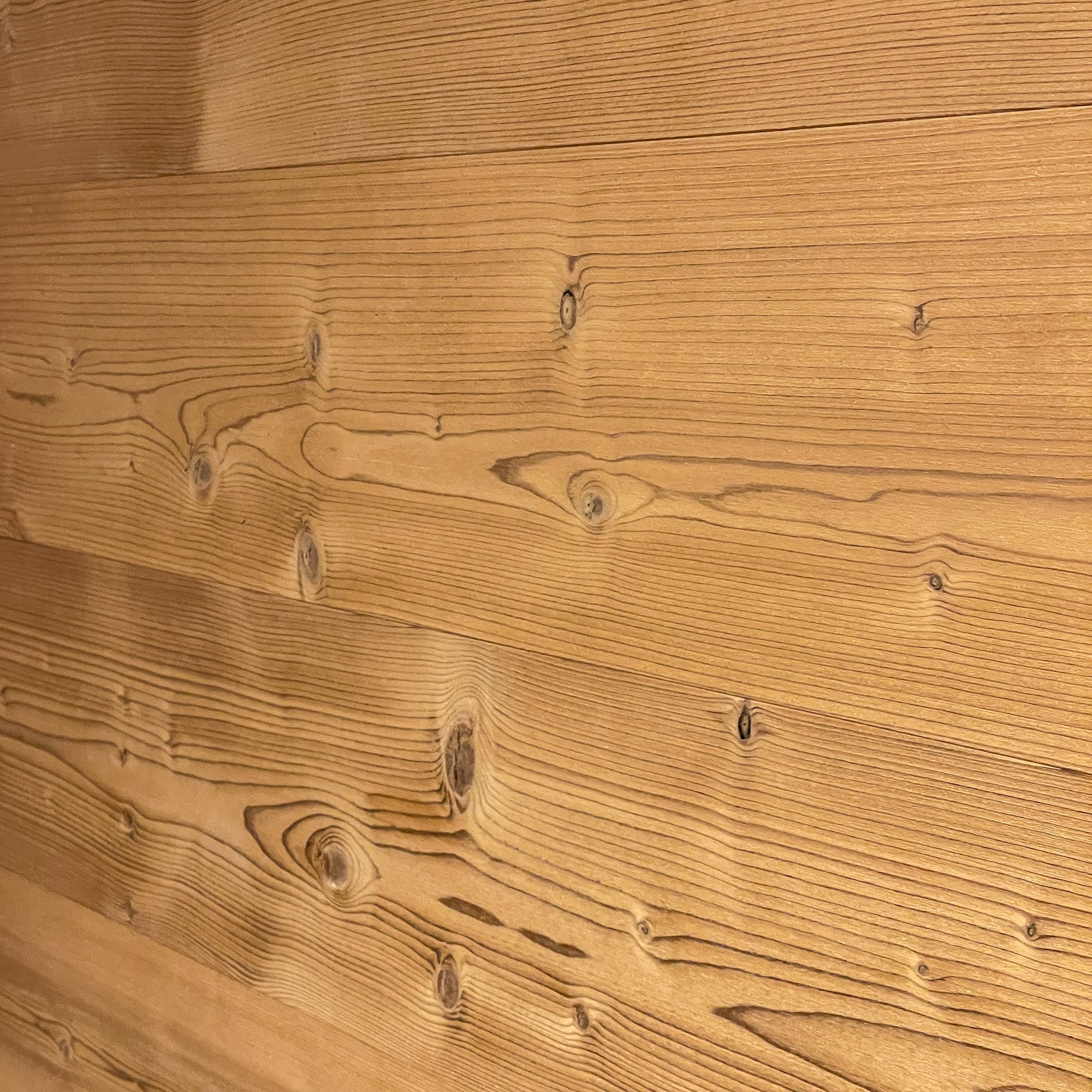 Facciata/pensile in legno abete termico spazzolato