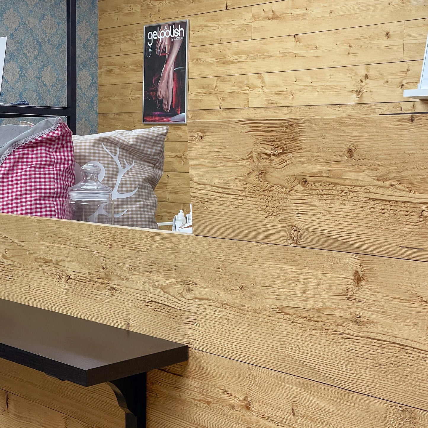 Wall & Ceiling Coverings Steamed Spruce Chopped