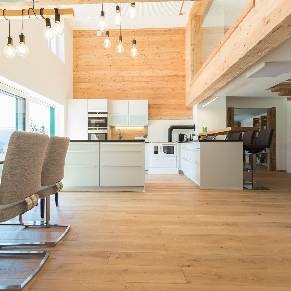 Wall & Ceiling Coverings Larch Chopped