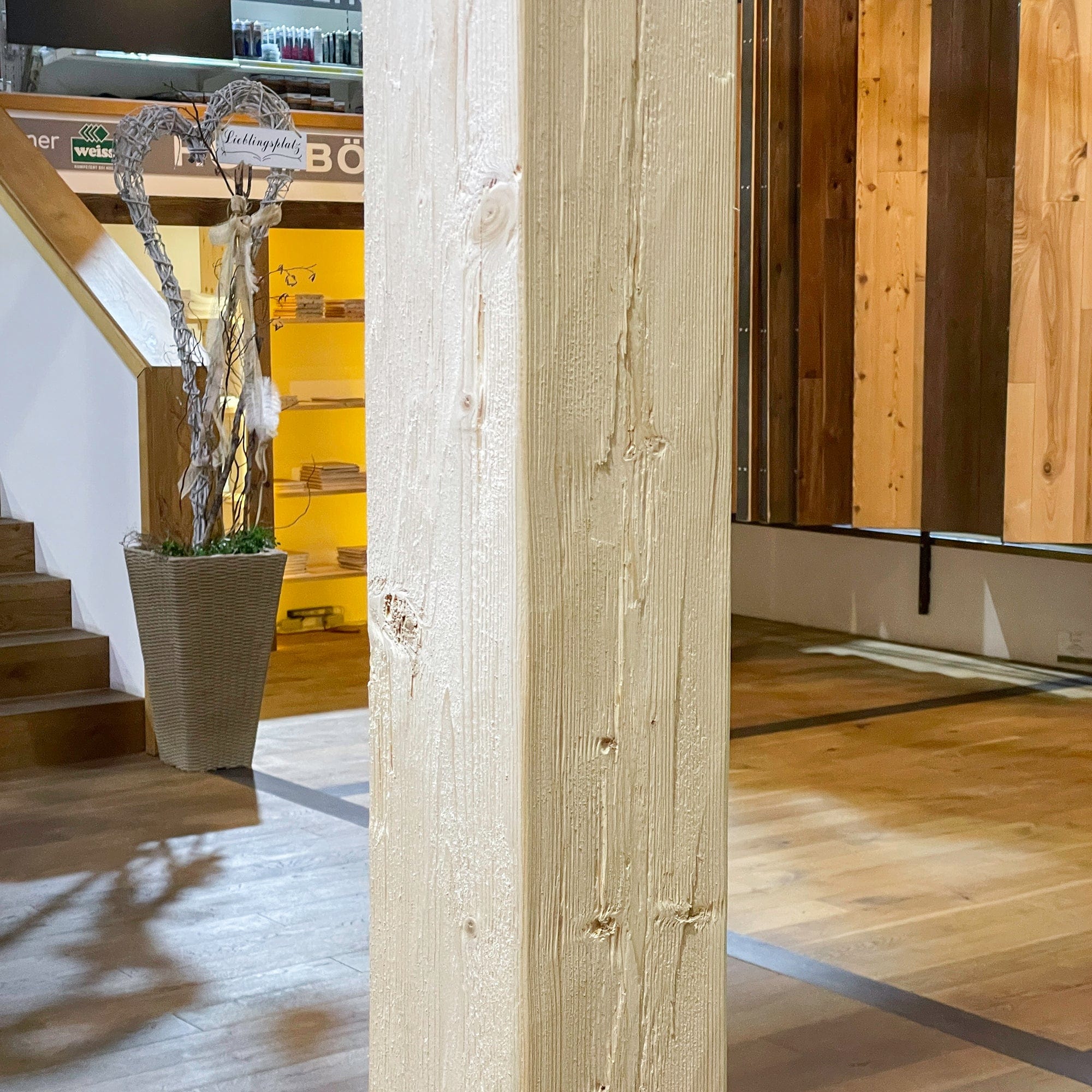Schalenbalken Fichte gehackt