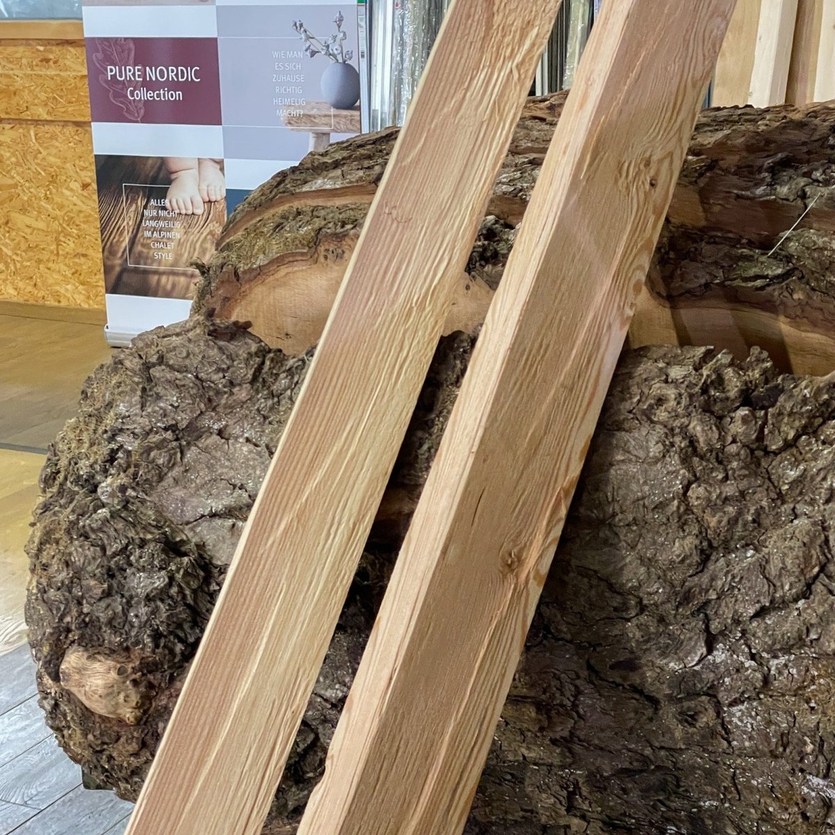 Outlet - Cover Strip / Finishing Strip Larch Chopped