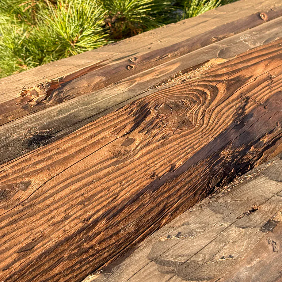 Balken aus echtem Altholz