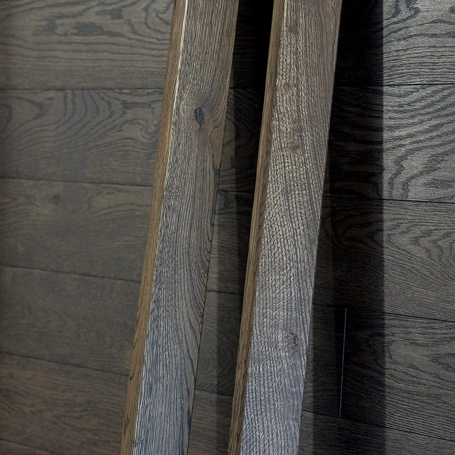 Listino di copertura / finitura in rovere spazzolato e oliato - Black Edition
