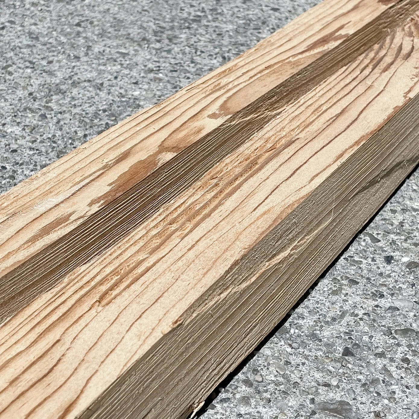Kantholz Fichte gehackt  6x6 cm