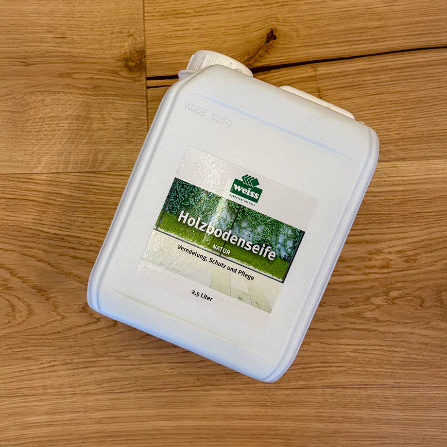 Cleaning soap for wooden floors 2,5l