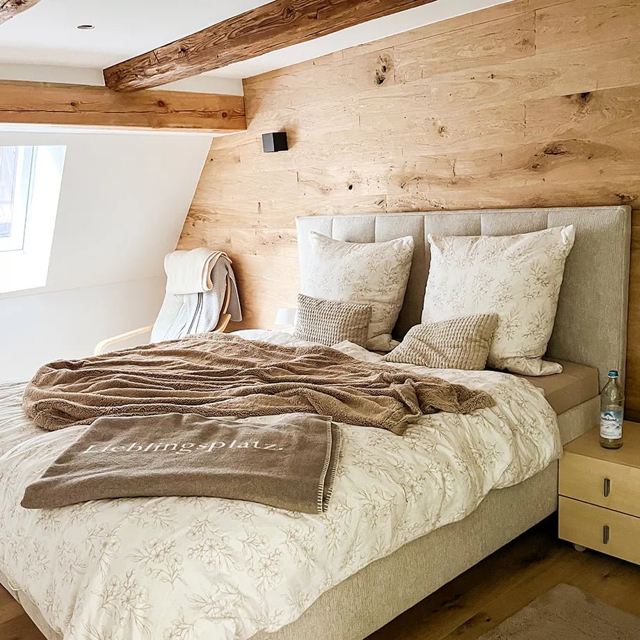 Rivestimento per pareti e soffitti in rovere spaccato