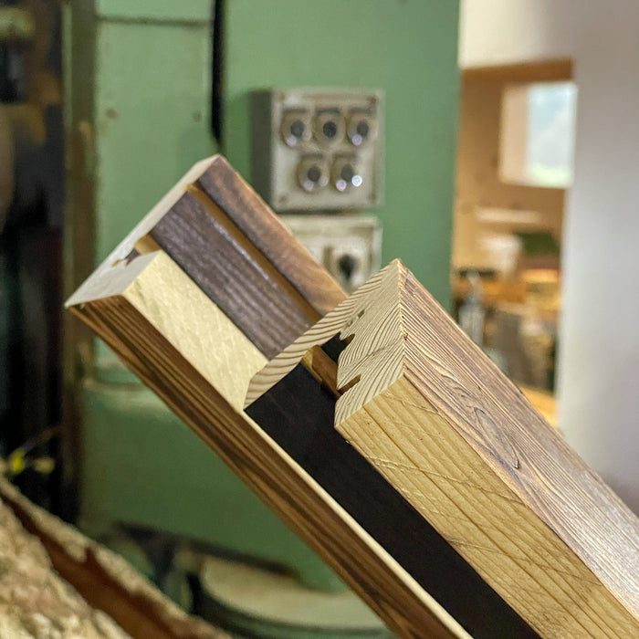 Holz Deckleiste / Abschlussleiste Kiefer Carbon