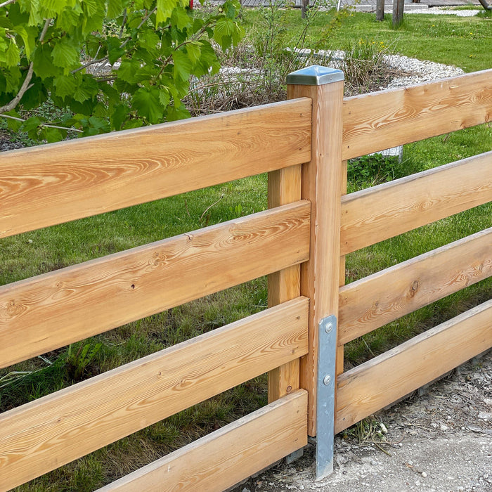 Singolo montante in Larice adatto per recinzione da giardino