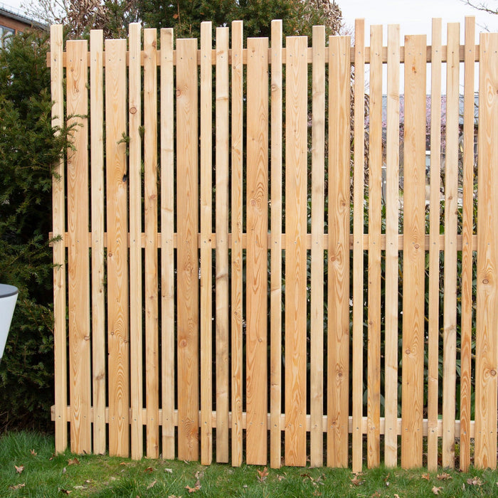 Wooden privacy screen “Zwölferhorn” larch