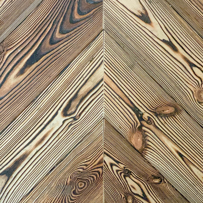 Rivestimento rustico per soffitto / parete in legno di abete sfiammato CARBON.