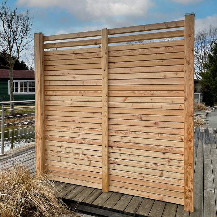 Wooden privacy screen larch kit