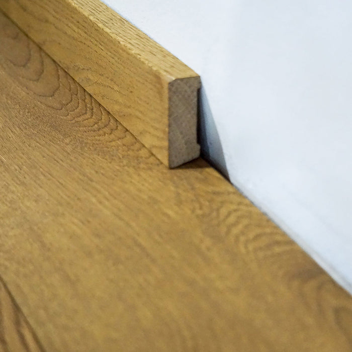 Wooden skirting boards, solid oak, natural oiled