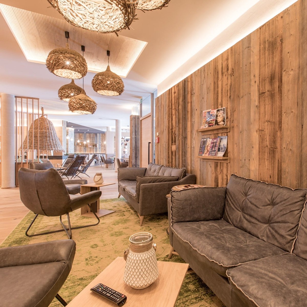 Wall & Ceiling Coverings Reclaimed Wood with Tongue and Groove