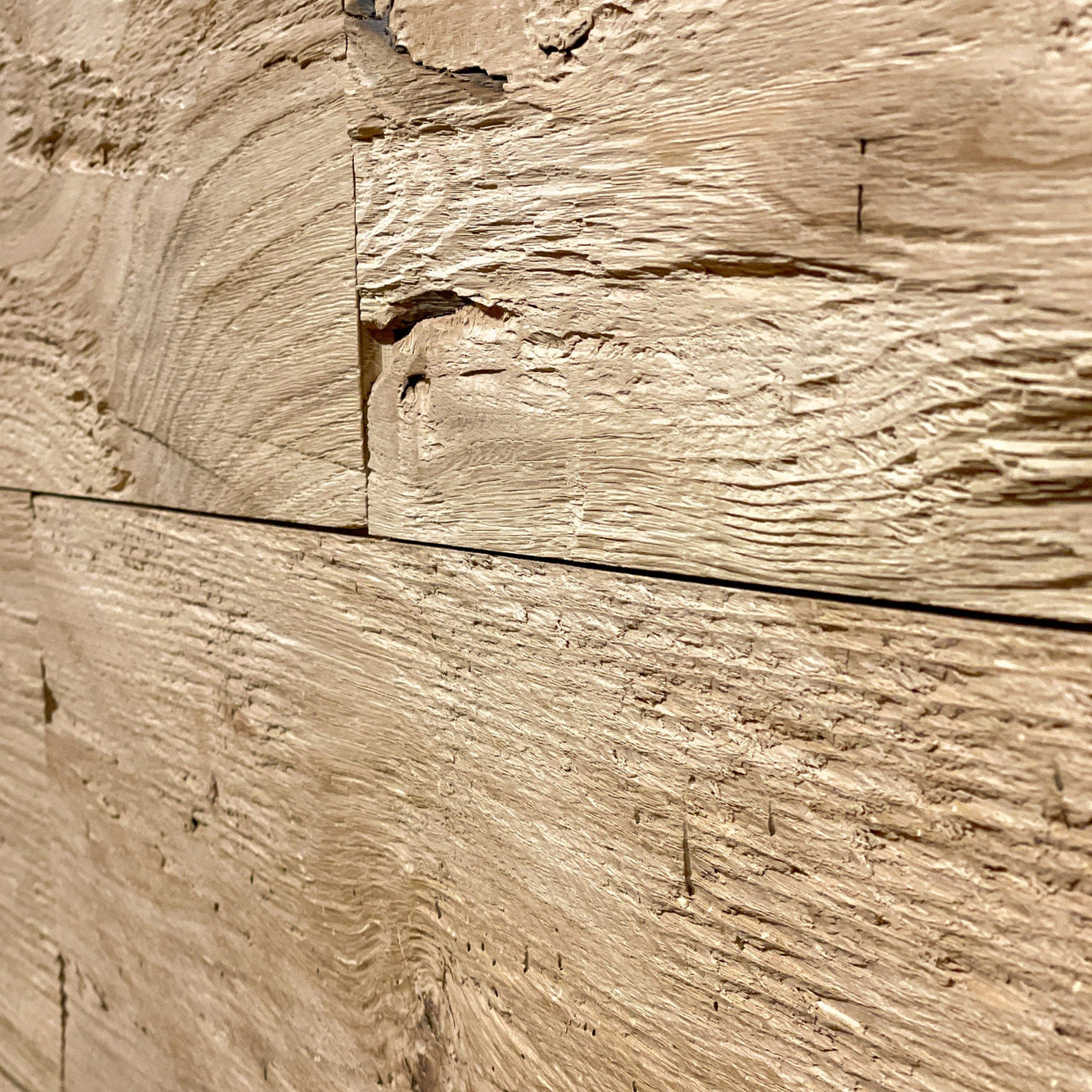Rivestimento per pareti e soffitti in rovere massiccio XL spaccato