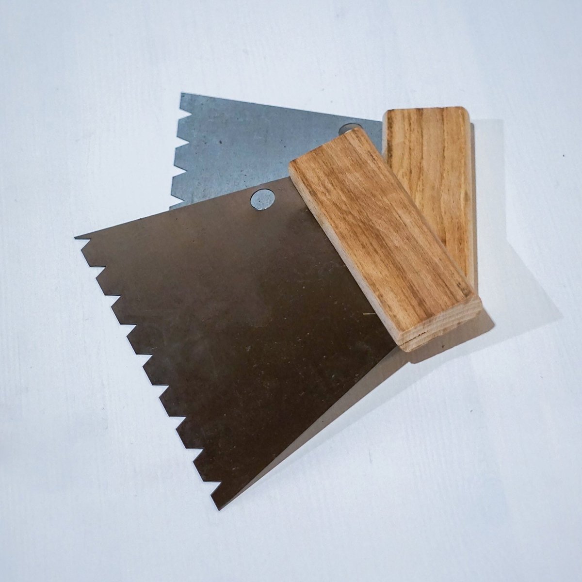 Notched trowel (1500g/m²)